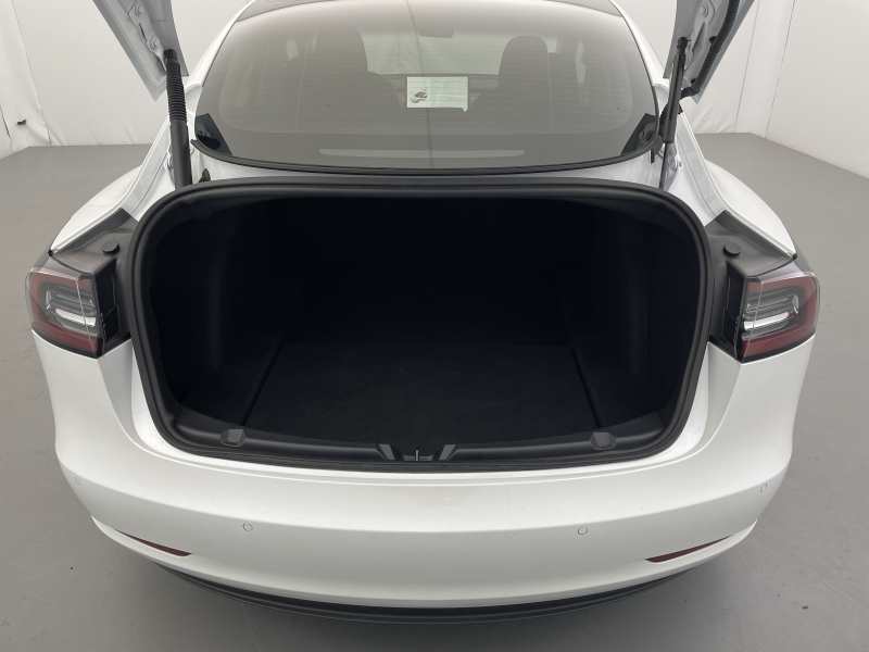 Tesla Model 3 Autonomie Standard Plus RWD
